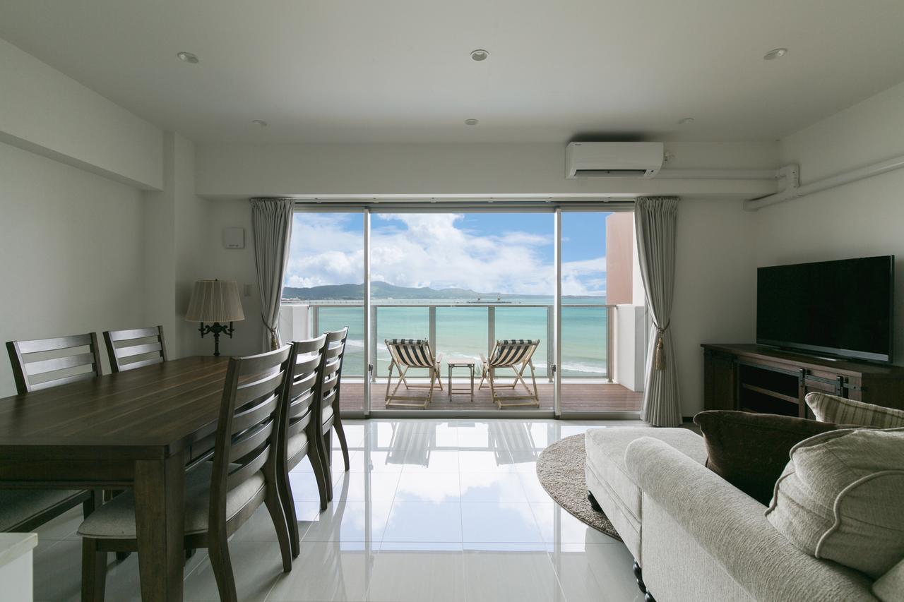 Hideout Okinawa Урума Экстерьер фото