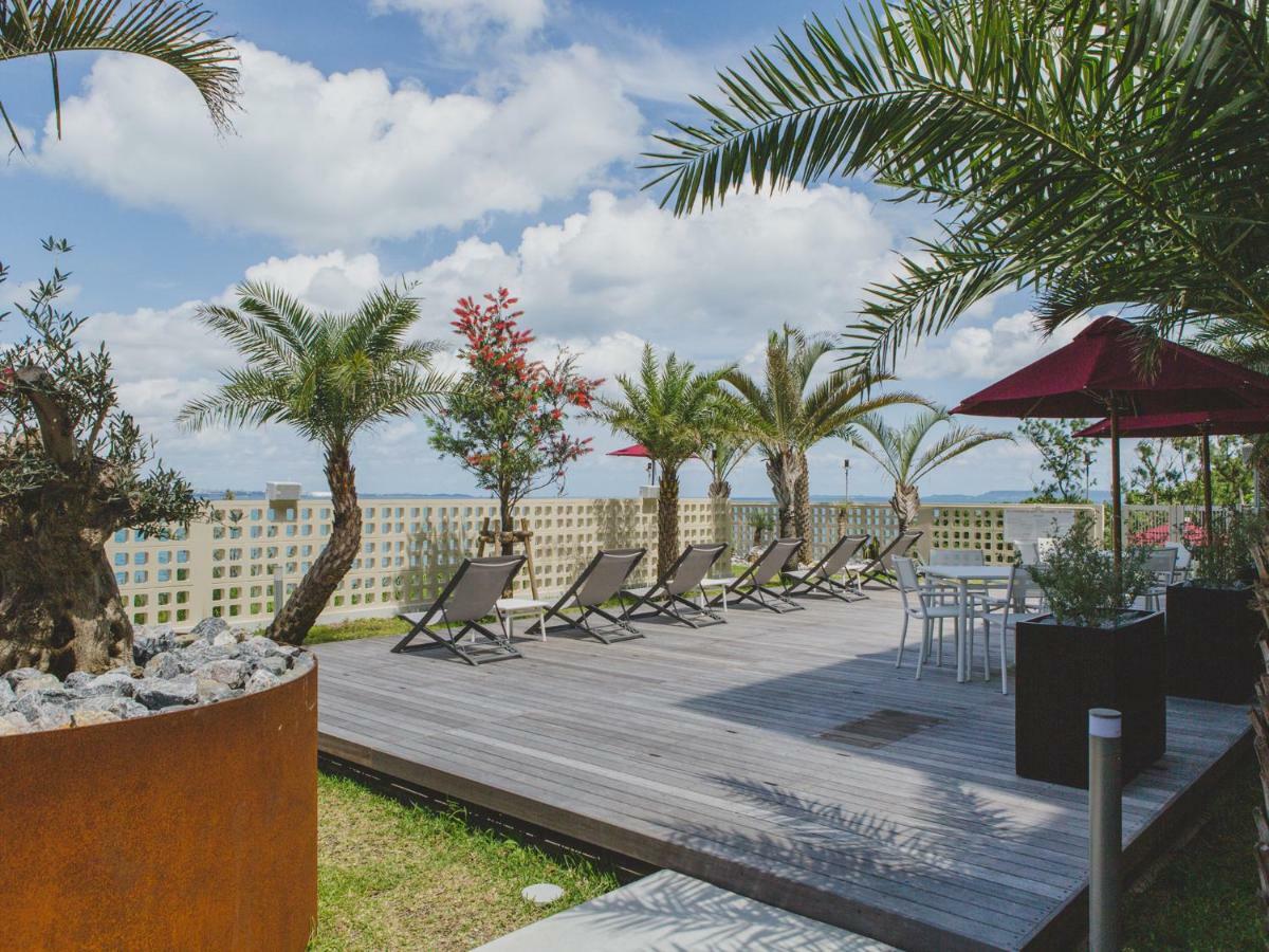 Hideout Okinawa Урума Экстерьер фото